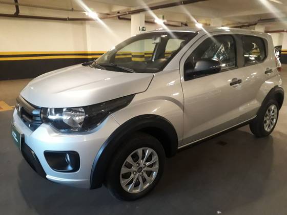 FIAT MOBI 1.0 EVO FLEX LIKE. MANUAL FIAT MOBI 1.0 EVO FLEX LIKE. MANUAL